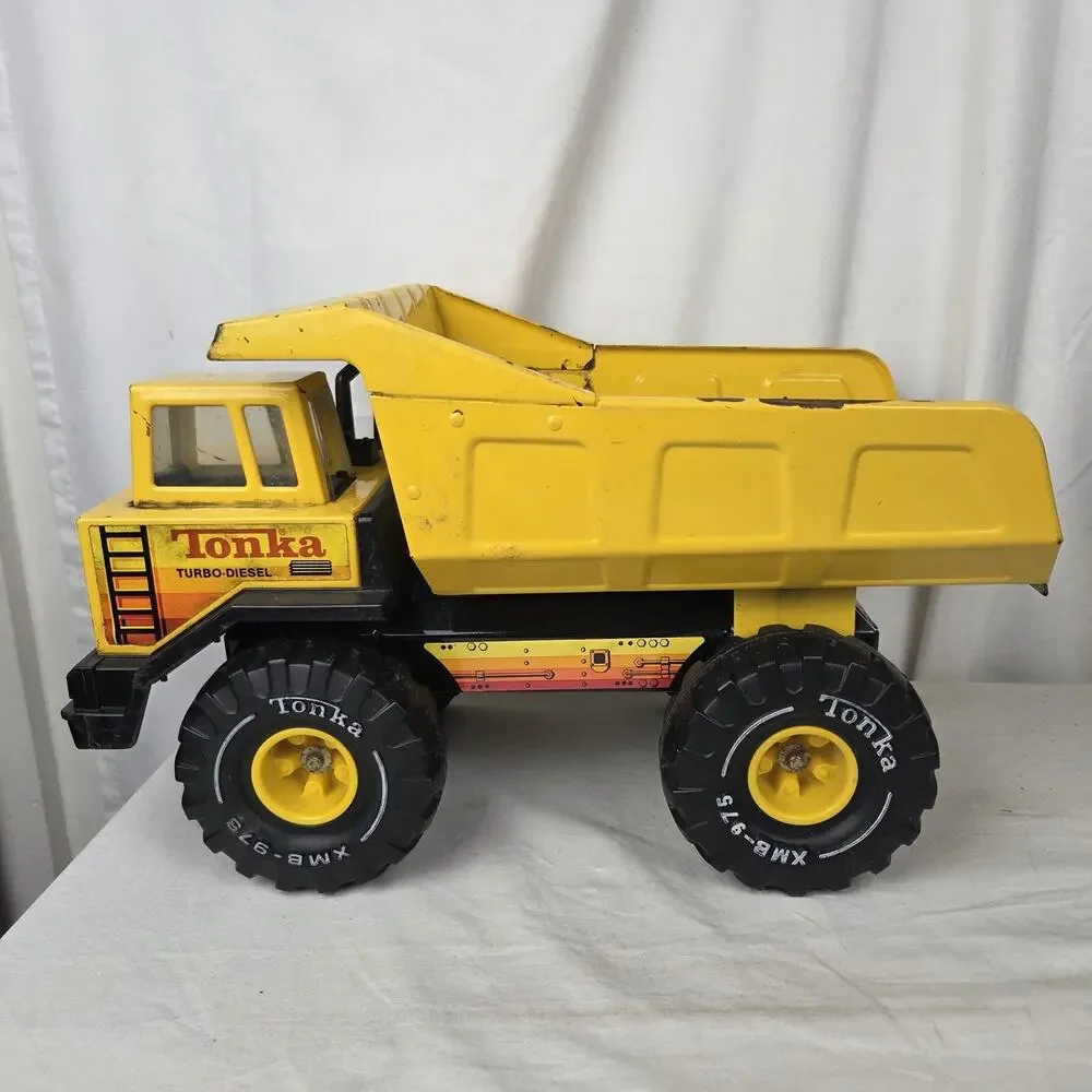 Vintage Big Tonka Dump Truck Turbo Diesel XMB-975 Toy Vehicle 1980s Yellow
